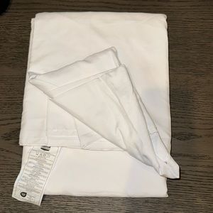 NWOT Flat Sheet White Utopia Bedding
